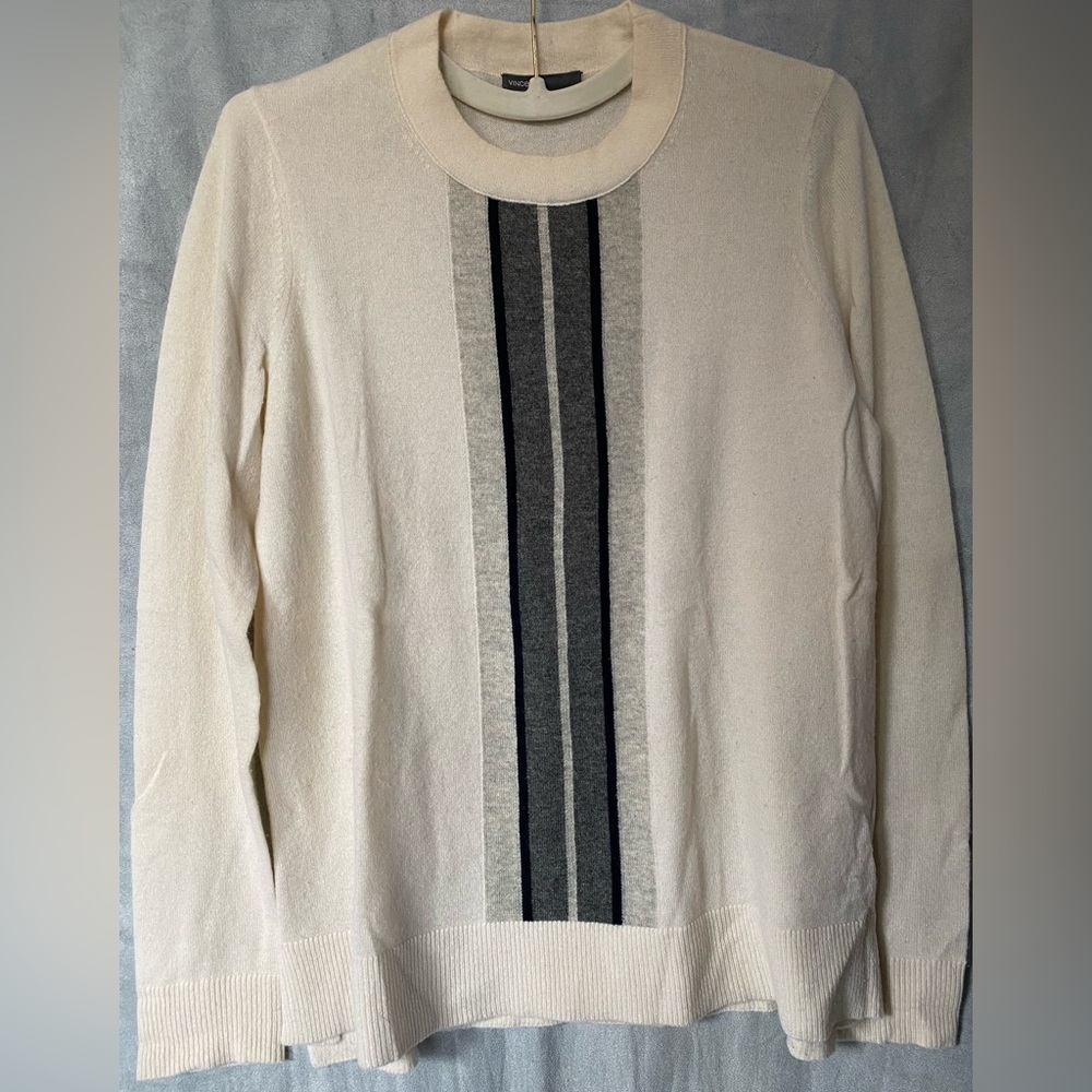 Vince sweater in size M